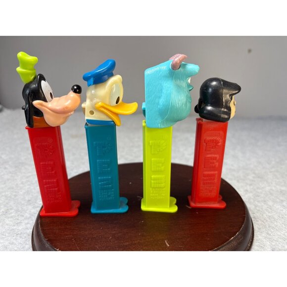 Vintage 1990s Pez Dispensers Featuring Goofy Donald Duck Sulley & Lucy - Picture 2 of 7